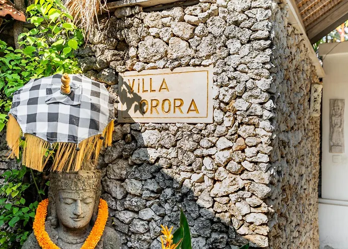 Orora Batu Bolong